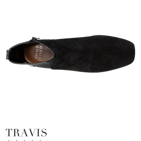 New in box, Donald Pliner black suede ankle boots, size 7 - Picture 5 of 8